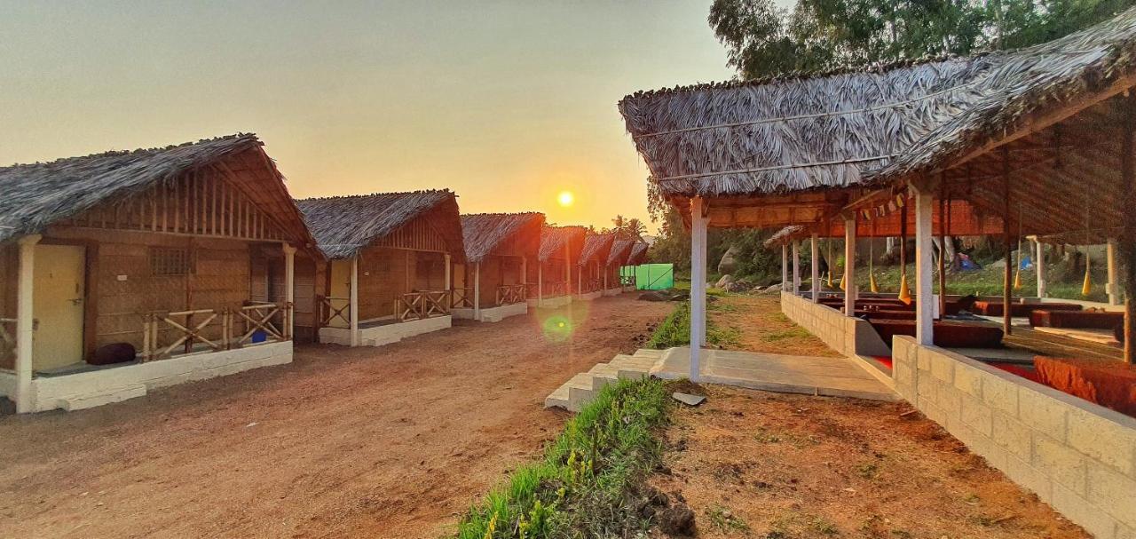 Lazy Panda Otel Hampi Dış mekan fotoğraf