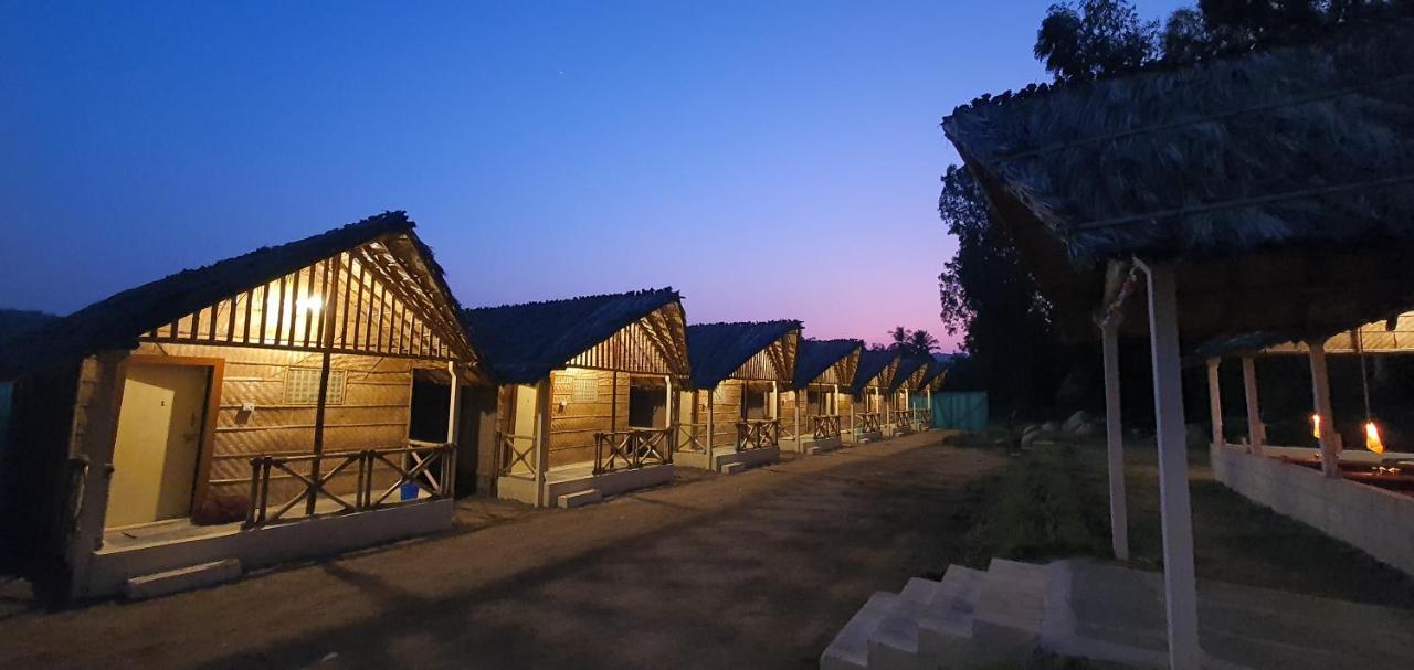 Lazy Panda Otel Hampi Dış mekan fotoğraf