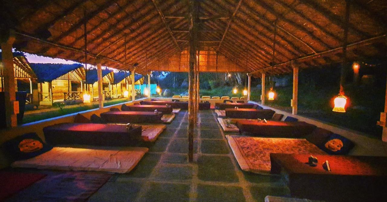 Lazy Panda Otel Hampi Dış mekan fotoğraf