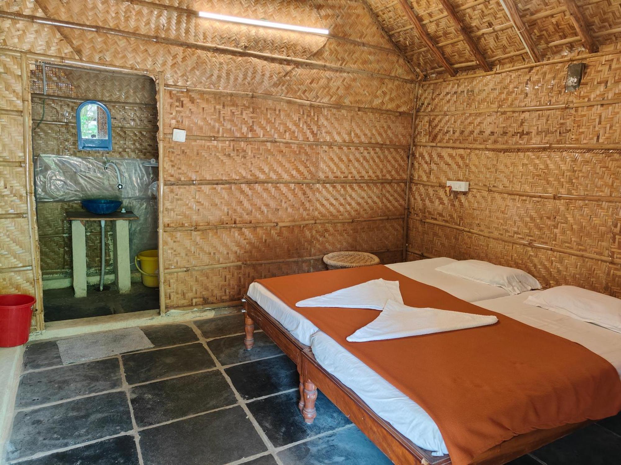 Lazy Panda Otel Hampi Oda fotoğraf